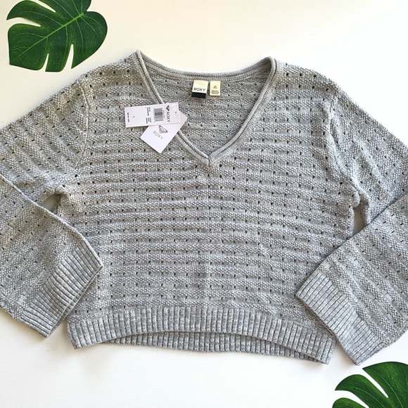 🌸Do You Good V-Neck Sweater 🌸 - Picture 2 of 12